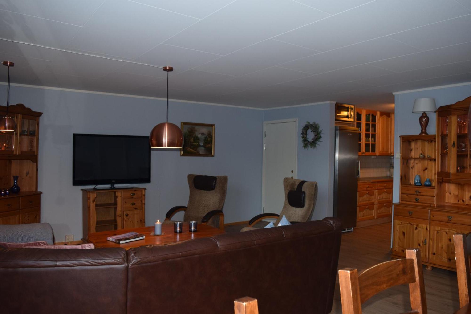 Captains House Hamneide Rum bild